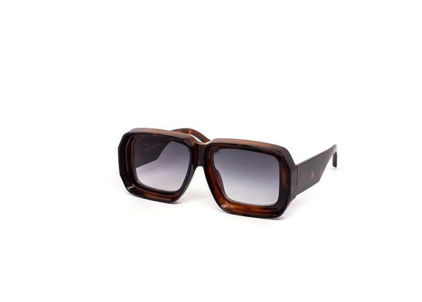 Hollywood Retro Chic Sunglasses