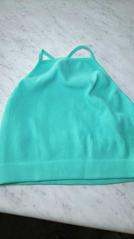 MINT SEAMLESS CROPPED CAMI TOP