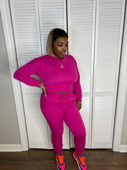 Crop Sweatshirt & Jogger Pants Set (Magenta)